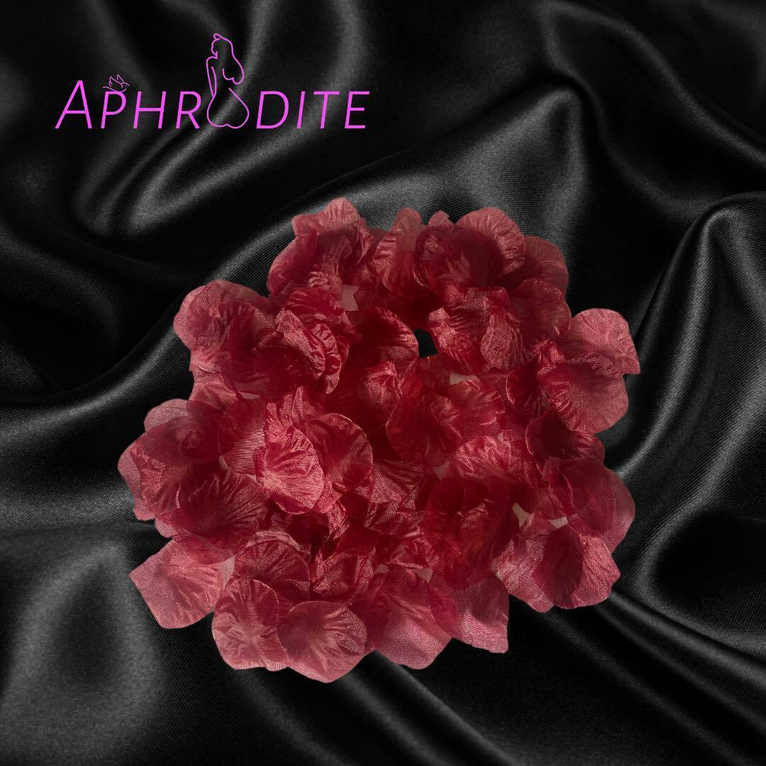Decorative Artificial Rose Petals