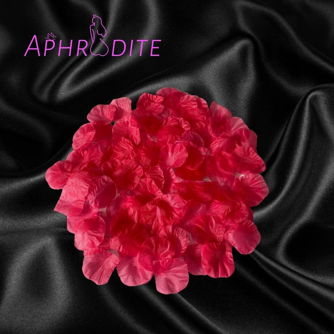 Decorative Artificial Rose Petals