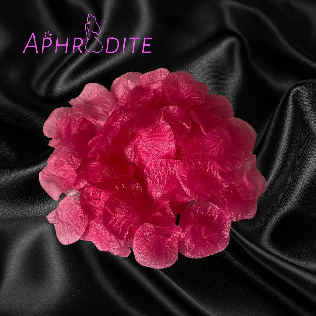 Decorative Artificial Rose Petals