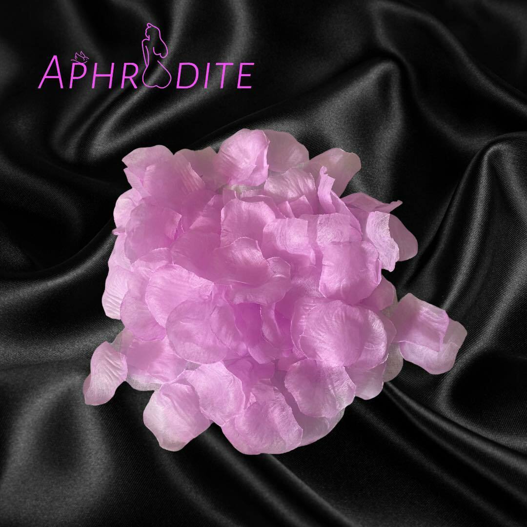 Decorative Artificial Rose Petals