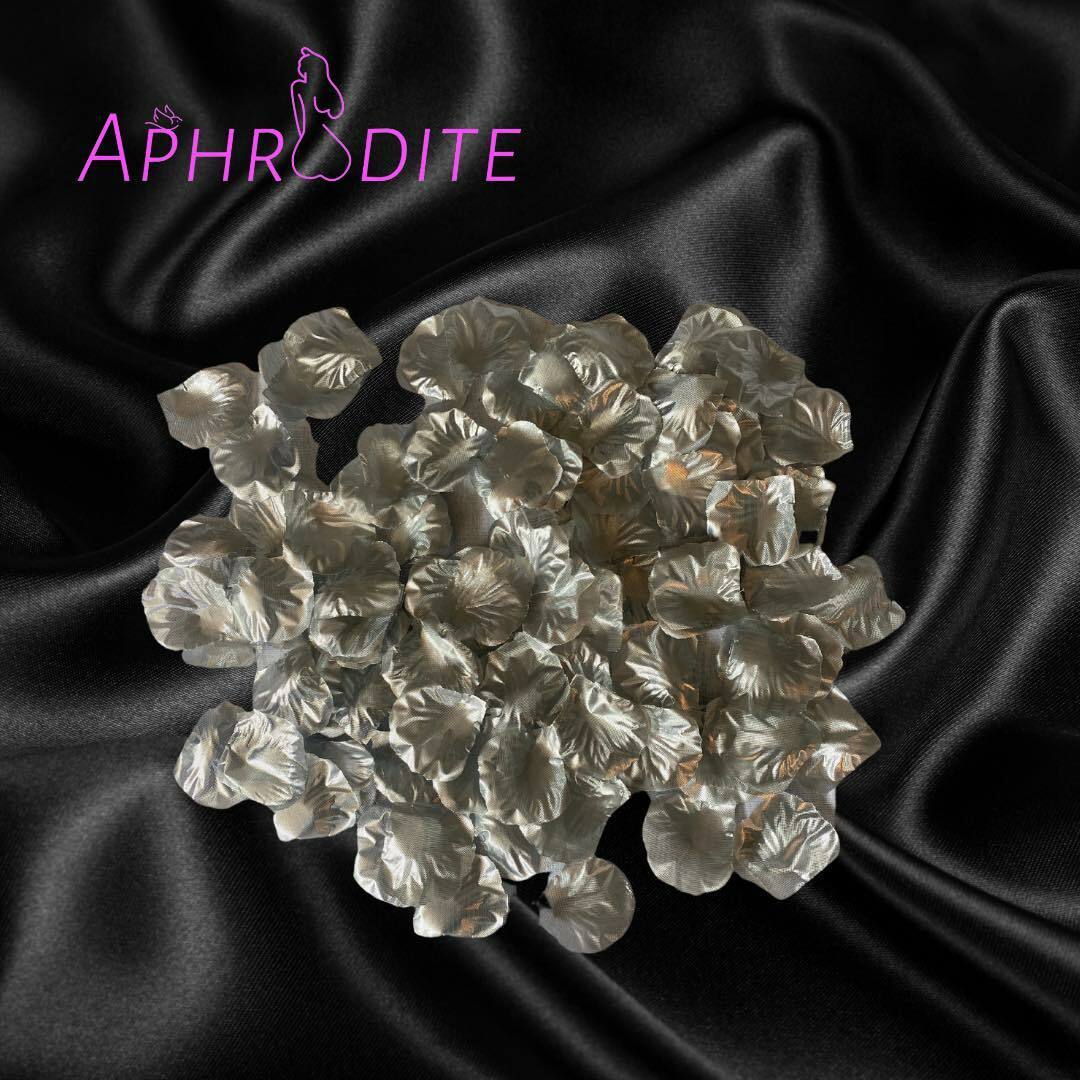 Decorative Artificial Rose Petals