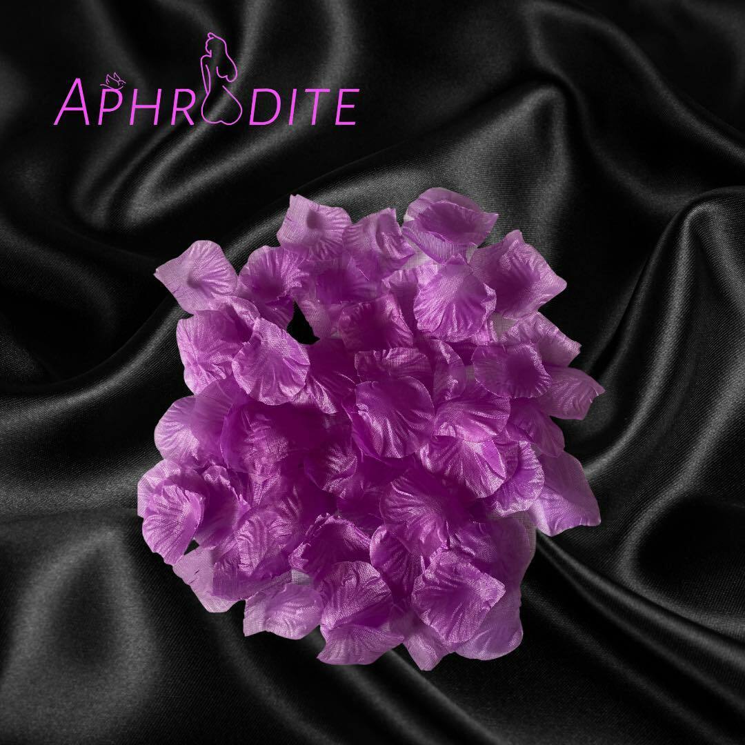 Decorative Artificial Rose Petals