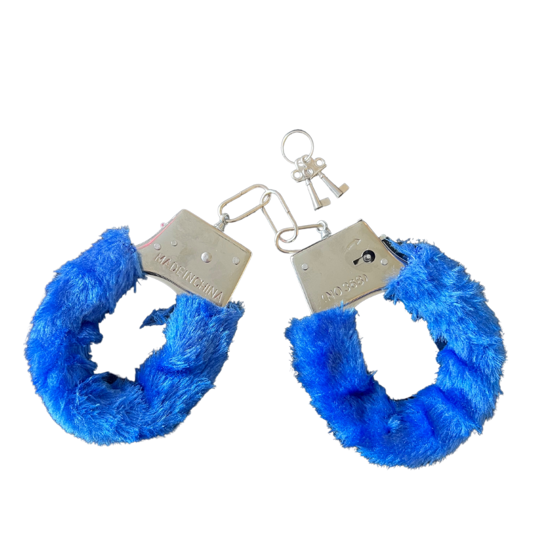 Essential Fluffy Handcuffs